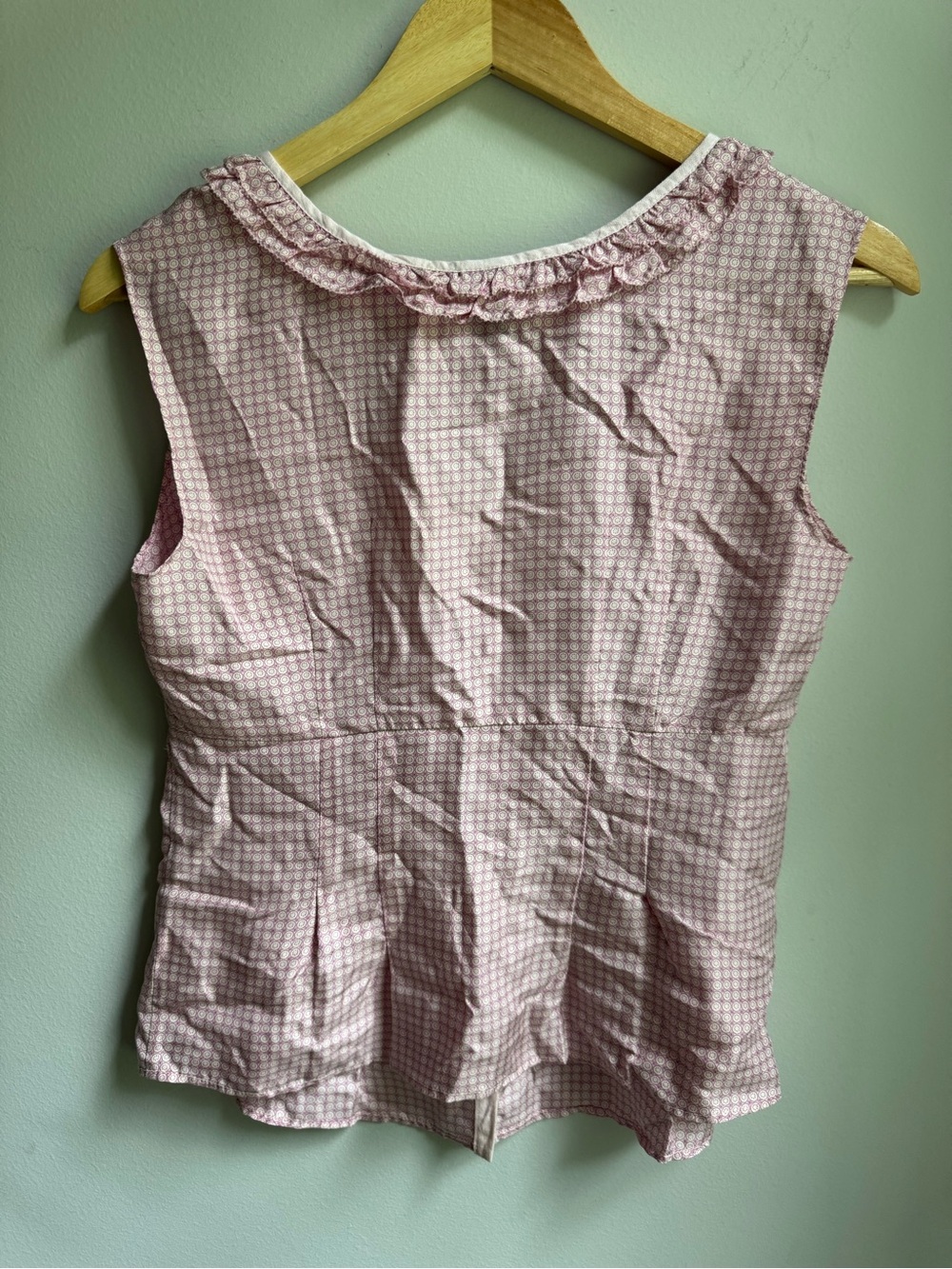 GAP Pink Checked Sleeveless Ruffle Button-Front Top - Picture 5 of 8